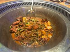 -山里屯铁锅炖·东北菜(康桥店)
