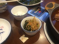 -亿诣蝎府炸酱面羊蝎子火锅(酷车小镇店)