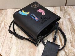 -PRADA普拉达(国际广场店)