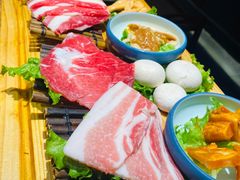 -明洞阿姨·韩式酱蟹烤肉·创意料理(三元桥店)