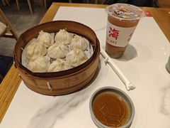 -馋三尺蟹粉小笼(人民广场店)
