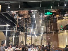 -捞王锅物料理(上海世茂广场店)