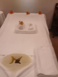 -禾颜社·精致美容