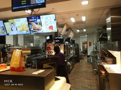 -麦当劳(杭州西湖银泰百货店)