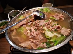跷脚牛肉小锅-肖四女乐山跷脚牛肉(世博源店)