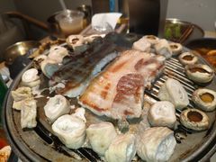 -草家酱蟹炭火烤肉店(珲春南路一店)
