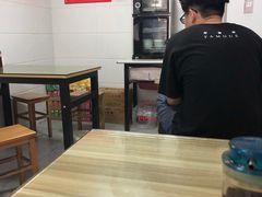 -胡记锅贴·沪上游子老鸭粉丝汤(太原路店)