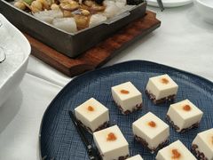 鲜奶红豆糕-品海楼·大连海胆锅贴馆(东港店)