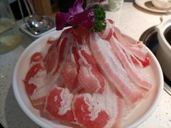 -三人行骨头王火锅(长寿店)