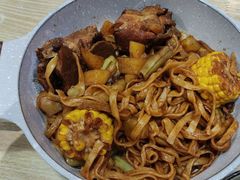 -内蒙焖面大盆骨餐馆(山大路店)