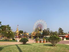 -七彩云南欢乐世界