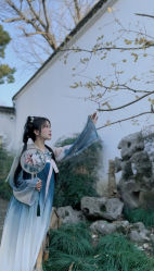 -梦回汉唐汉服旗袍体验馆(拙政园店)