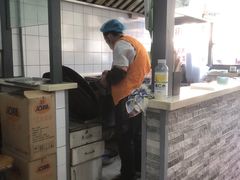 -黄阿姨锅贴大王(万航渡路店)