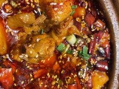 -有红鸡毛店·砂锅菜(抚琴夜市店)