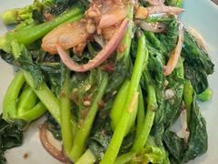 -大头虾越式风味餐厅(光明广场店)