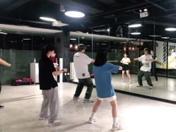 -学舞岛·成人少儿舞蹈培训