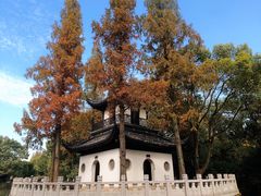 -汇龙潭