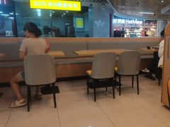 -德克士(场中路店)