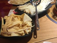 -尚品小土屋涮毛肚(李沧万达店)