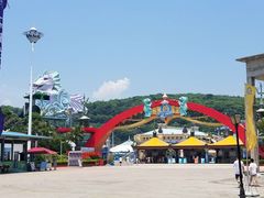 -平湖九龙山乐满地水上乐园