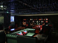 -上海锦江汤臣洲际大酒店柒酒廊
