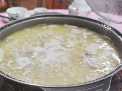 -侠成水上农庄(工业大道店)
