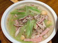 -弓虽昌焖烧鸡(大竹林店)