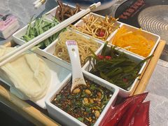 -野山舂·贵州现舂酸汤牛肉(民生路店)