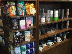 零售区-星巴克(天津火车站店)