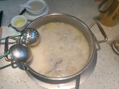 胡椒猪肚鸡-顺德公广东猪肚鸡·煲仔饭(白石洲店)