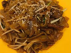 干炒牛河-小龍鳳餐室(番禺路店)