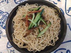金牌凉面-松哥油焖大虾(皇岗一店)