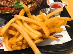-The Habit Burger Grill 哈比特汉堡(爱琴海店)