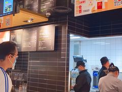 -麦当劳(中山公园龙之梦店)