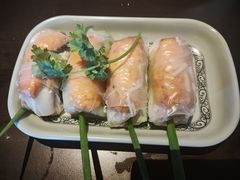-大头虾越式风味餐厅(光明广场店)