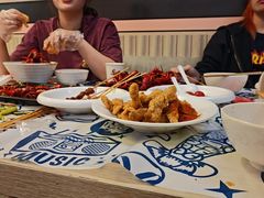 -松哥油焖大虾.小龙虾.黑鸭煲(海岸城店)