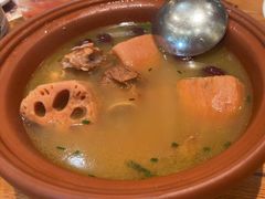 -黄泥岗·地道湖北菜(奥特莱斯店)