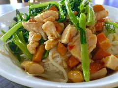 宫保鸡丁蒸饭-深圳大学城荔园一食堂(校园路)