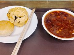 鸿运饼-白魁老号饭庄(交道口店)
