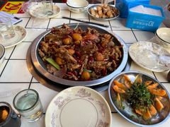 干锅鸡爪中-重庆金爪爪特色干锅(大竹林直营店)