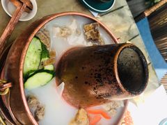 丽江腊排骨铜锅-云里小坐·小院里·团建·宴请·下午茶(三圣乡店)