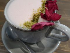 -FLOVIE FLORIST CAFE