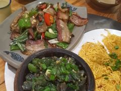 -郑件洋芋饭庄