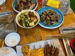 -丹东立强海鲜烧烤·牛B大串(星海店)