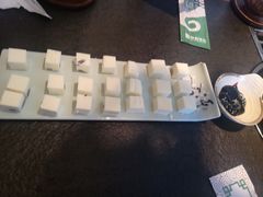 酸奶糕-诺敏塔拉奶茶-布里亚特包子-手把肉(锦都会店)