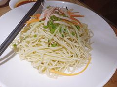 -十二饭点·川菜(北站圆融店)