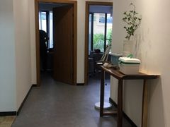 二楼-沁欣堂推拿艾灸