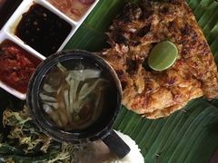-Pundi Pundi Restaurant