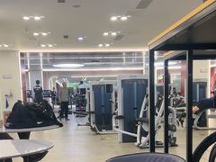 -英派斯健身旗舰店(海信国际中心馆)