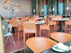 大堂-蝴蝶里·粤菜·点心(滨江龙湖店)